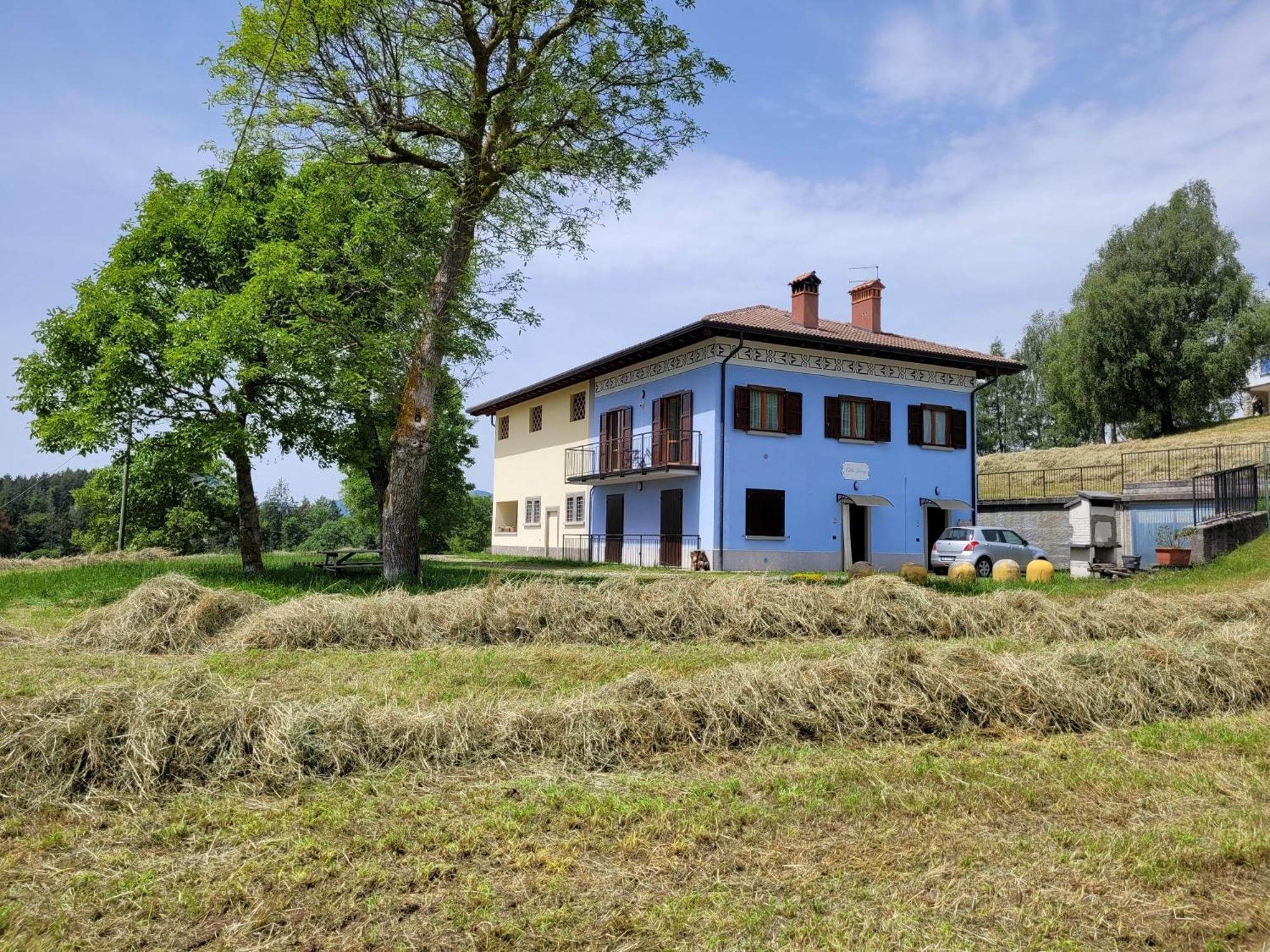 Villa Glory Mountain Lake Iseo Hospitality Bossico Exterior photo